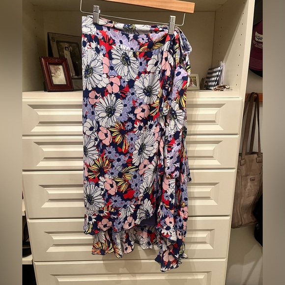 Maeve midi skirt size small in great condition - Picture 2 of 3
